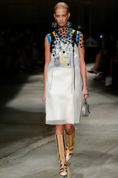 Look 41
